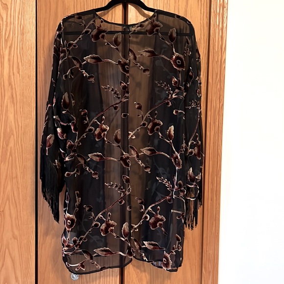 Sheer Jacket-with velvet floral print - Picture 2 of 8